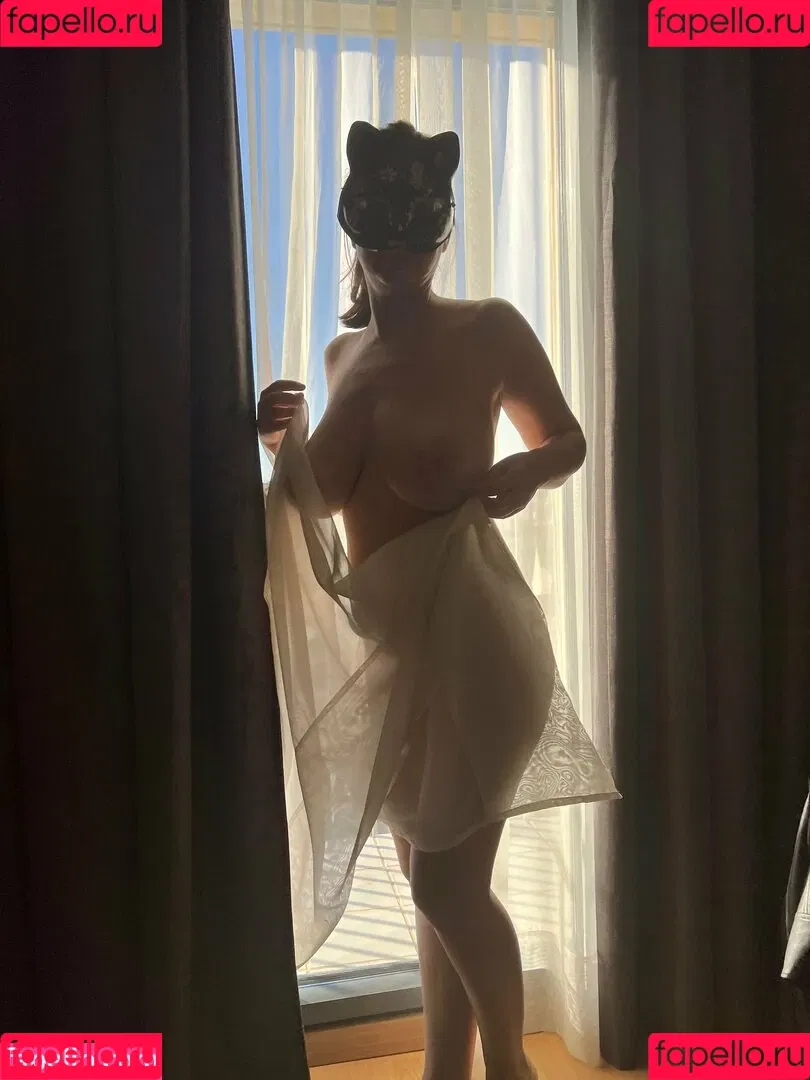 busty_barbie / bustyxl Onlyfans Photo Gallery 