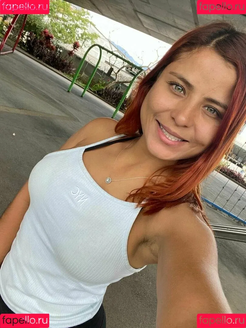busty_barbie / bustyxl Onlyfans Photo Gallery 