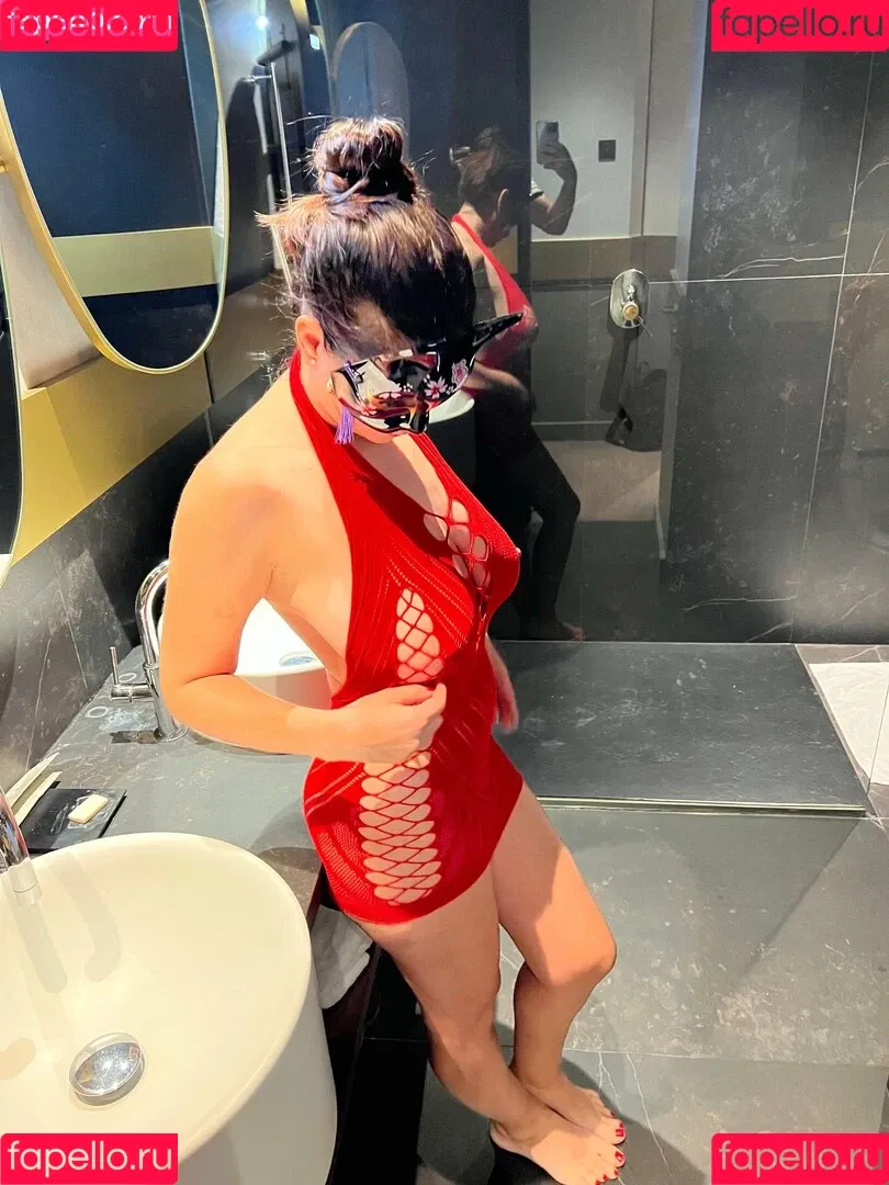 busty_barbie / bustyxl Onlyfans Photo Gallery 