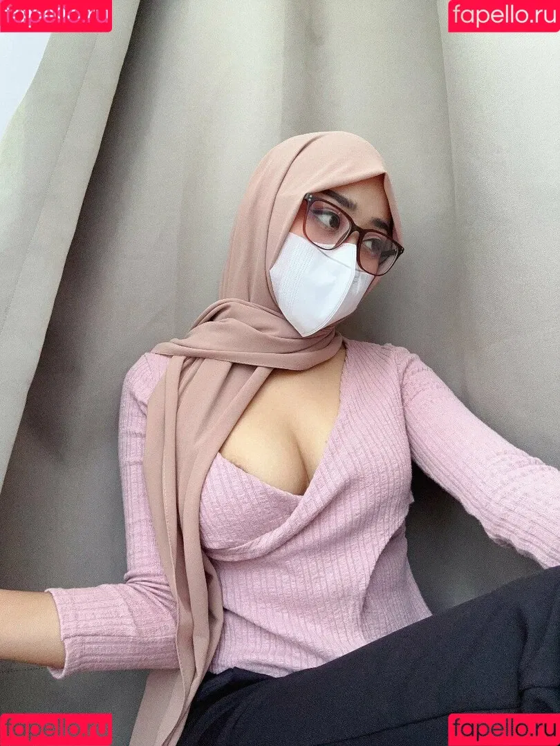 busty_barbie / bustyxl Onlyfans Photo Gallery 