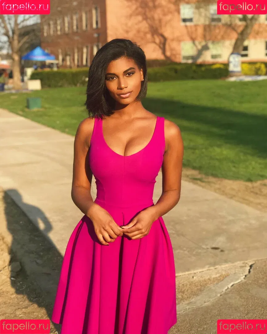 Taylor Rooks / taylorrooks Onlyfans Photo Gallery 