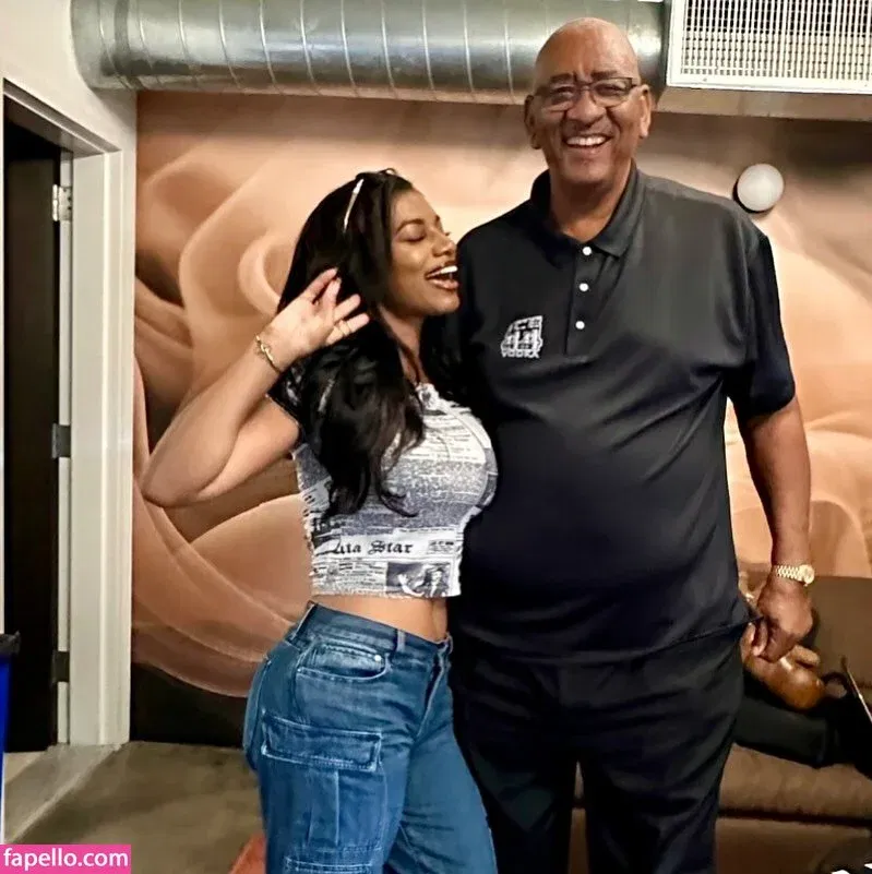 Taylor Rooks / taylorrooks Onlyfans Photo Gallery 