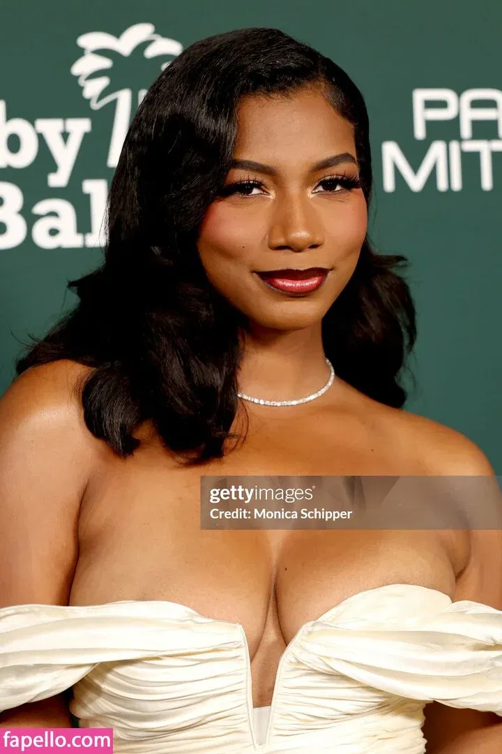 Taylor Rooks / taylorrooks Onlyfans Photo Gallery 