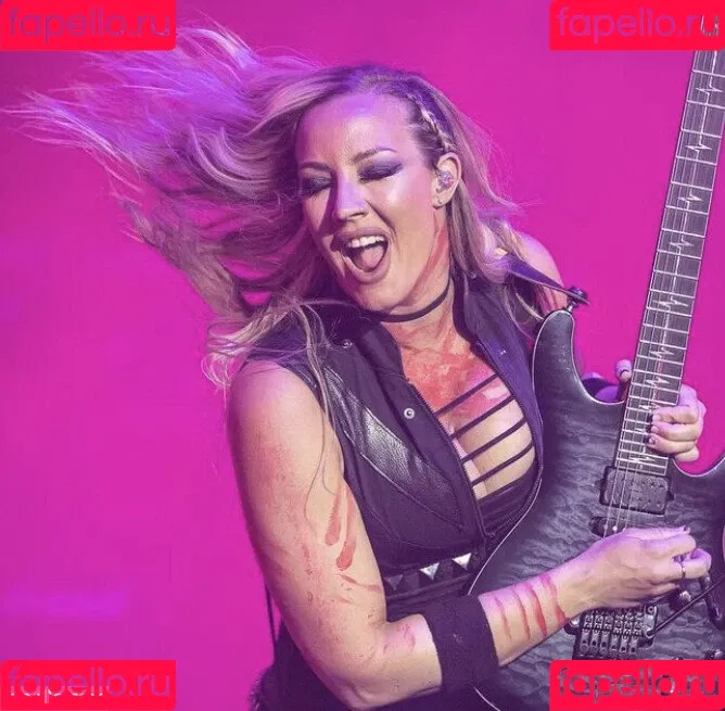 WomenMetal / WomenofMetal / thrashmetaldoll Onlyfans Photo Gallery 
