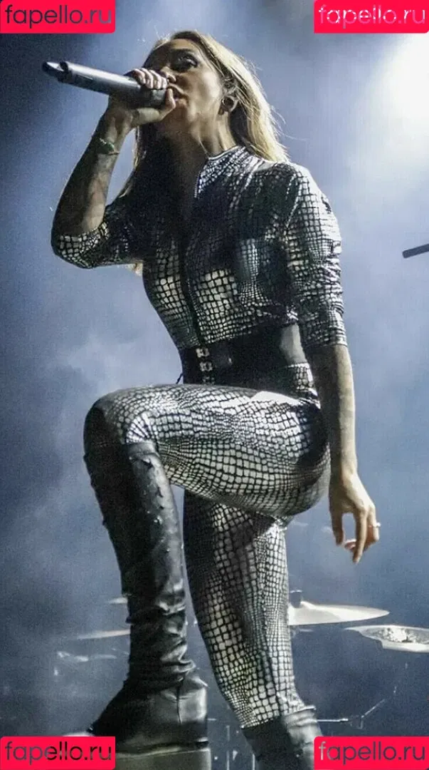 WomenMetal / WomenofMetal / thrashmetaldoll Onlyfans Photo Gallery 