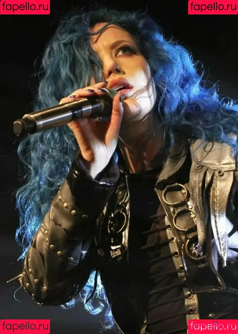 WomenMetal / WomenofMetal / thrashmetaldoll Onlyfans Photo Gallery 