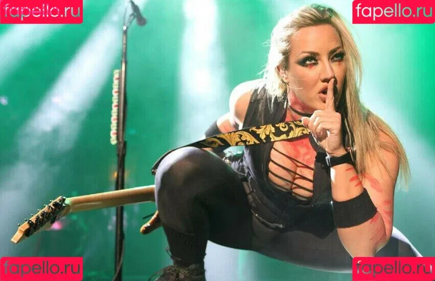 WomenMetal / WomenofMetal / thrashmetaldoll Onlyfans Photo Gallery 