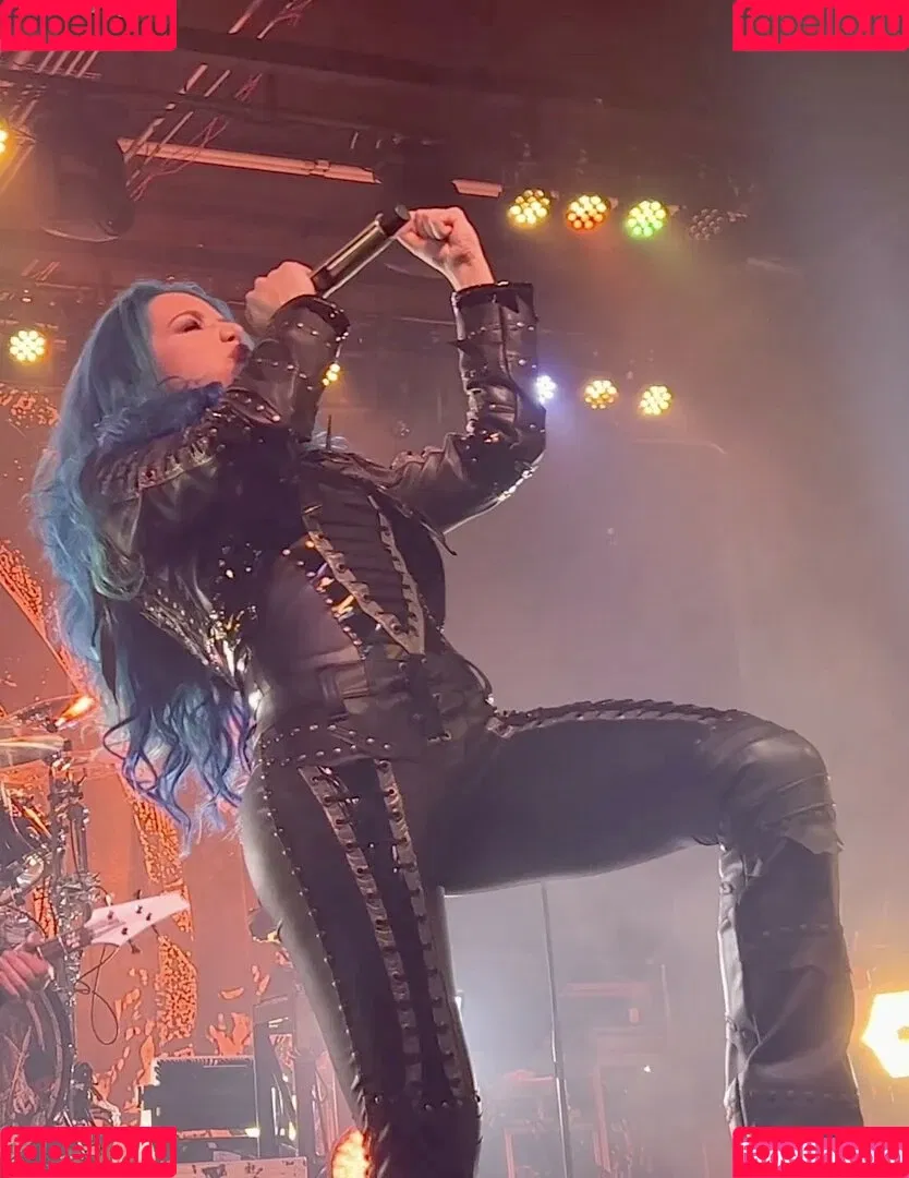 WomenMetal / WomenofMetal / thrashmetaldoll Onlyfans Photo Gallery 