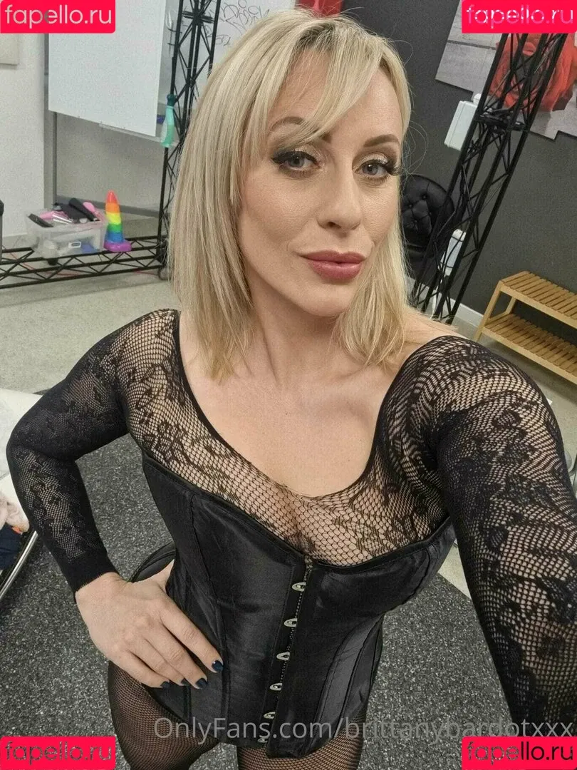 Brittany Bardot / brittanybardotxxx Onlyfans Photo Gallery 
