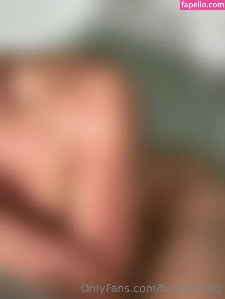 harpermadi / harpermadi_ Onlyfans Photo Gallery 