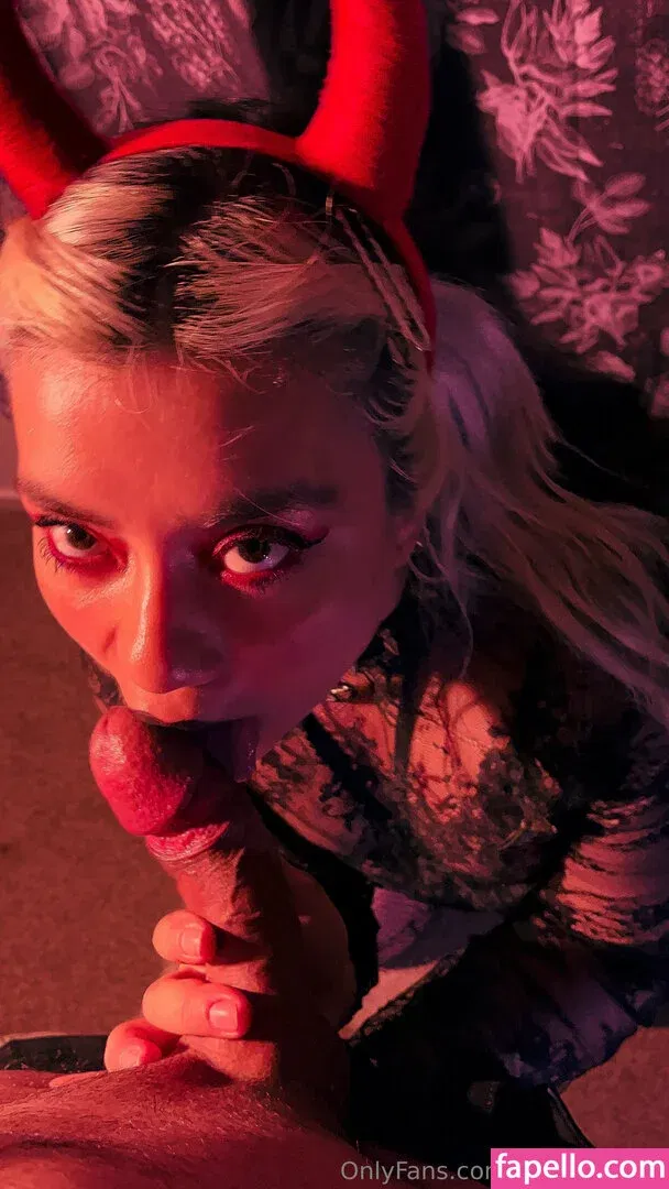 harpermadi / harpermadi_ Onlyfans Photo Gallery 