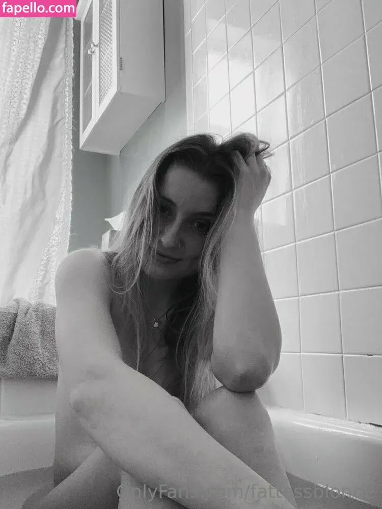 harpermadi / harpermadi_ Onlyfans Photo Gallery 