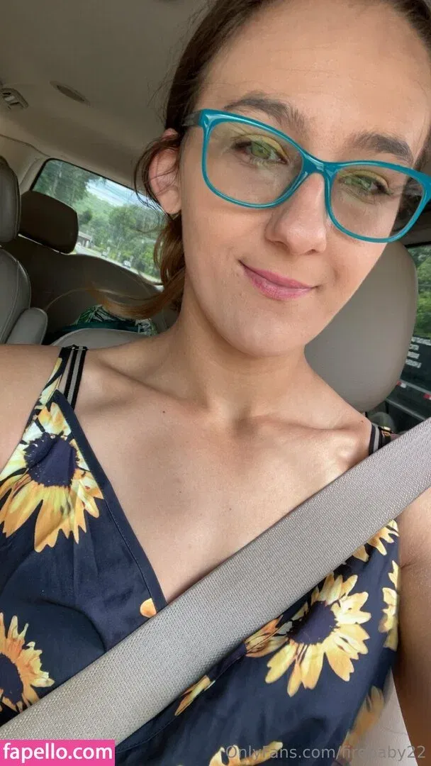 abrellibayan22 / firebaby22 Onlyfans Photo Gallery 