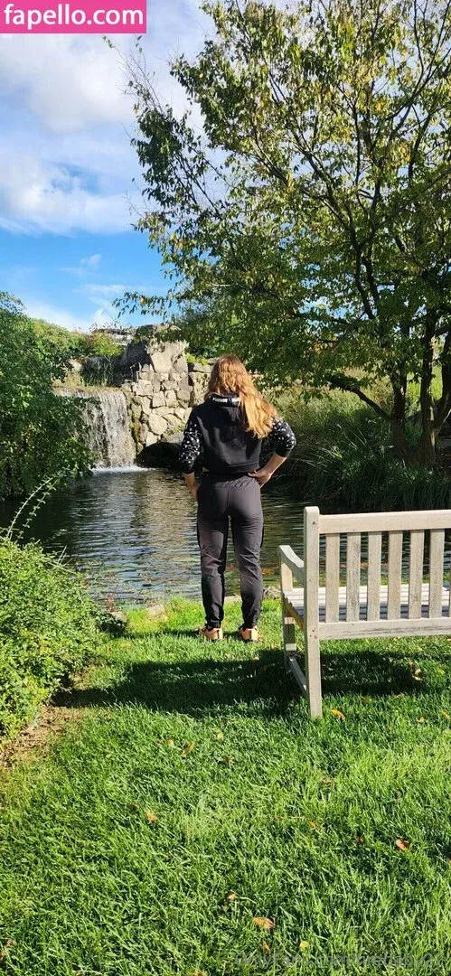 abrellibayan22 / firebaby22 Onlyfans Photo Gallery 