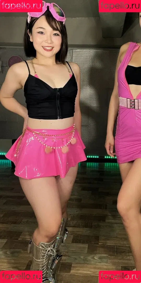 Childish Lina / chibibilina / linadeviljapan / りなんなん Onlyfans Photo Gallery 