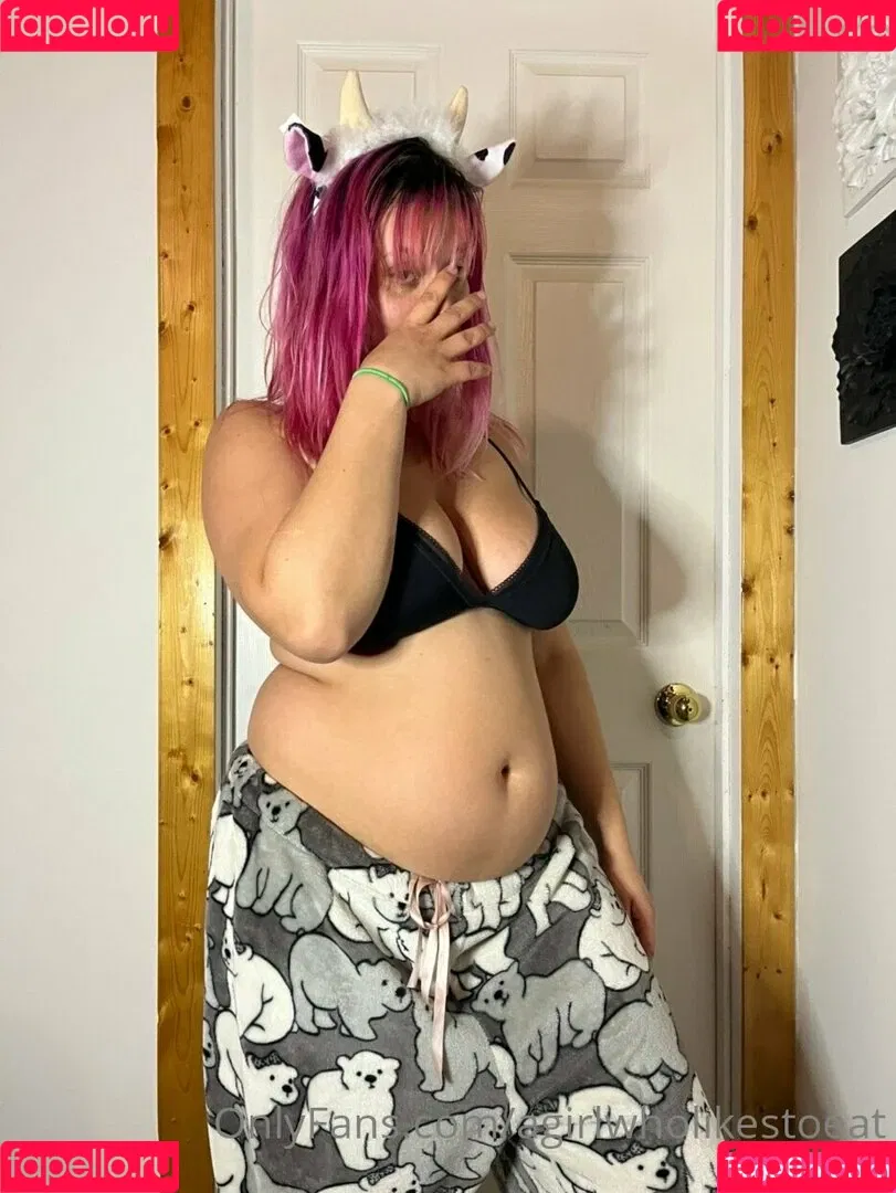 AGirlWhoLikesToEat / https: Onlyfans Photo Gallery 