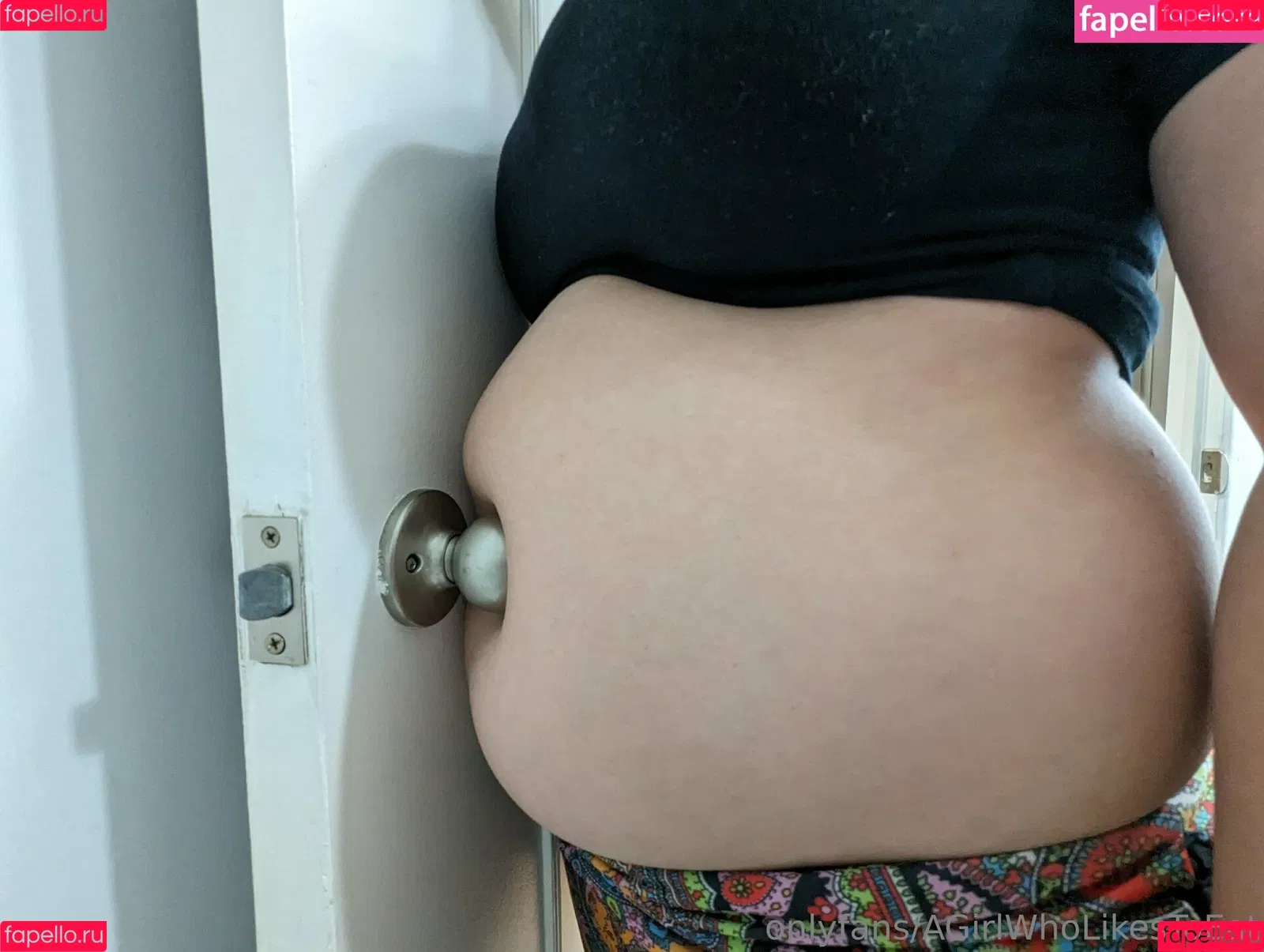 AGirlWhoLikesToEat / https: Onlyfans Photo Gallery 
