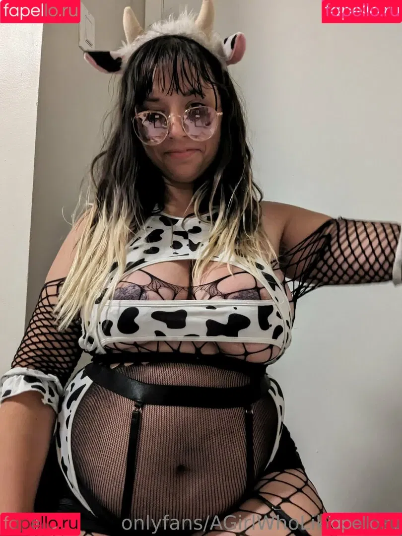AGirlWhoLikesToEat / https: Onlyfans Photo Gallery 