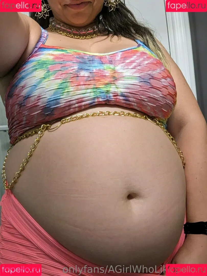 AGirlWhoLikesToEat / https: Onlyfans Photo Gallery 