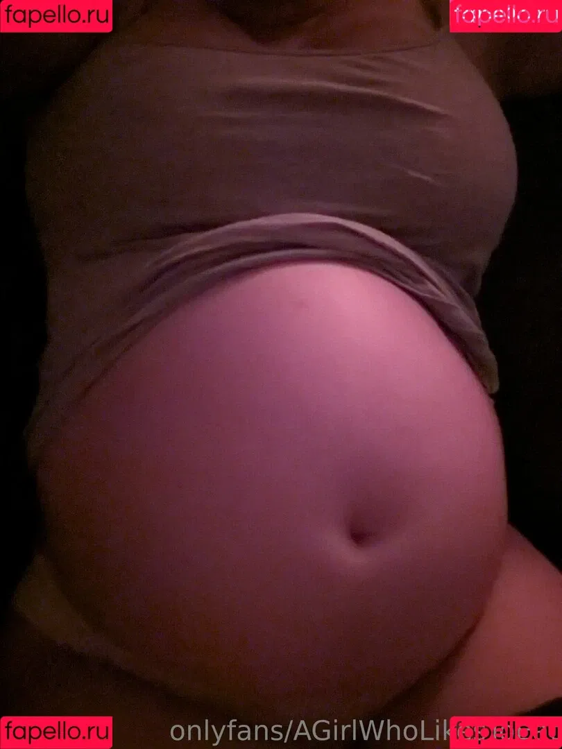 AGirlWhoLikesToEat / https: Onlyfans Photo Gallery 