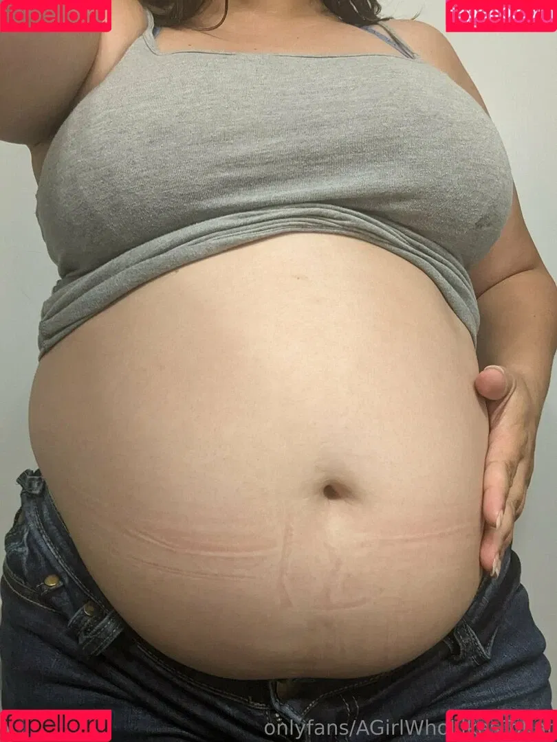 AGirlWhoLikesToEat / https: Onlyfans Photo Gallery 