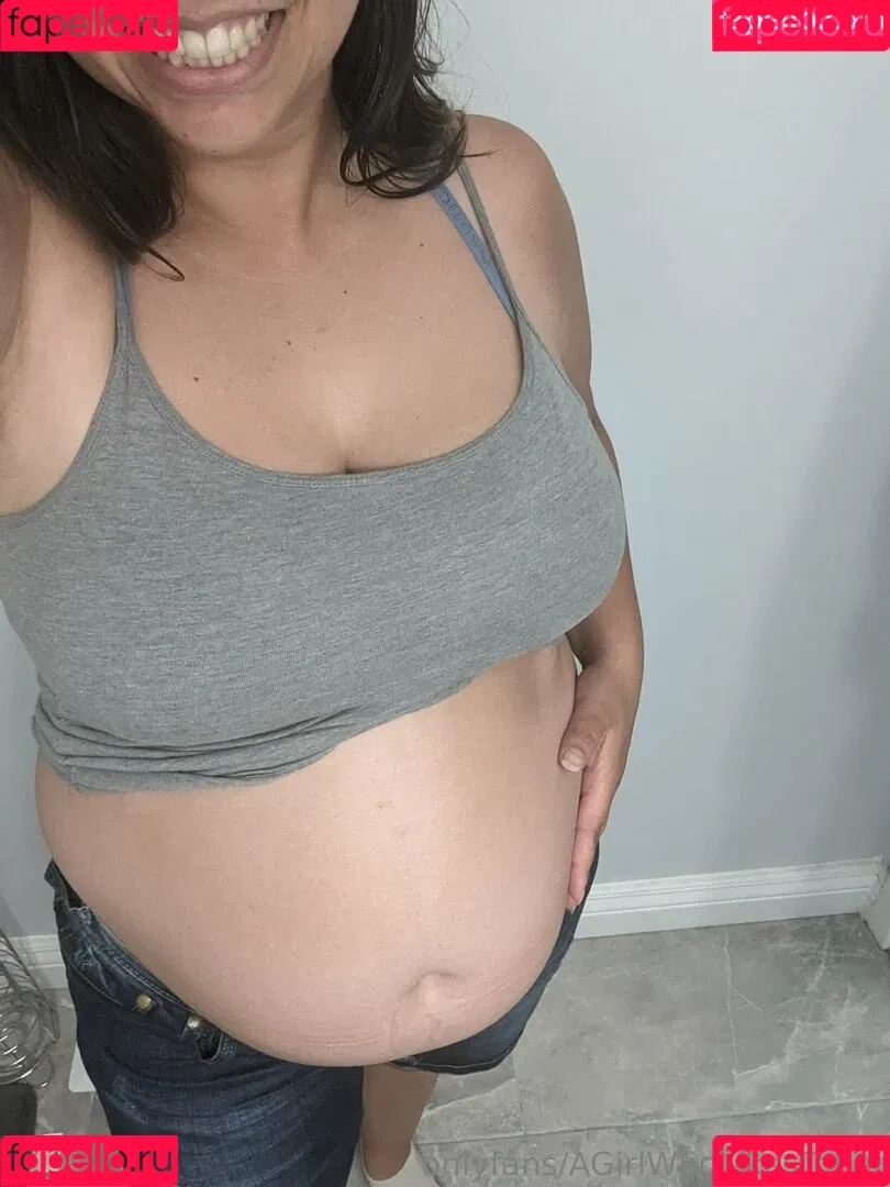 AGirlWhoLikesToEat / https: Onlyfans Photo Gallery 