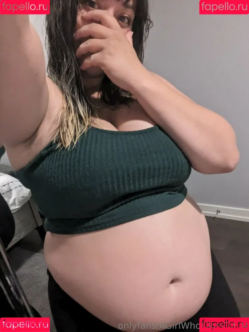 AGirlWhoLikesToEat / https: Onlyfans Photo Gallery 