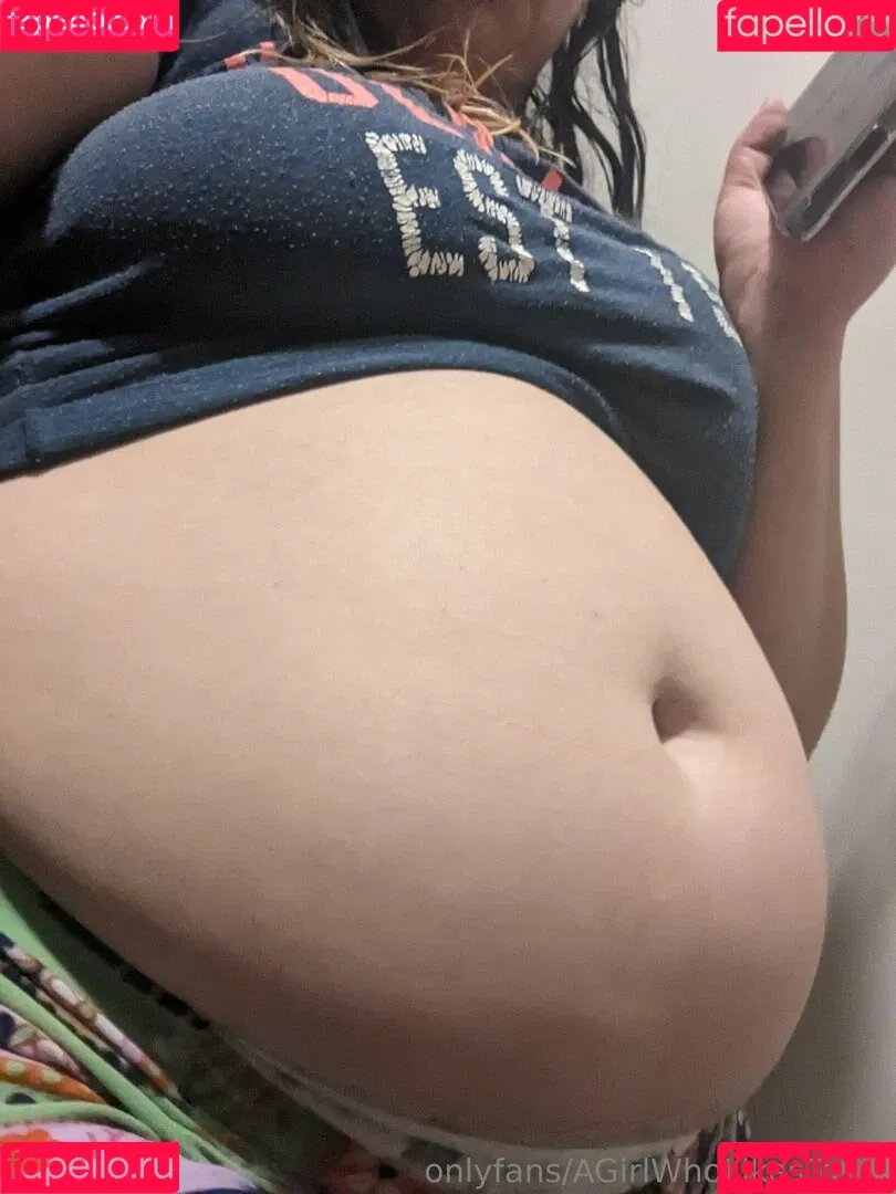 AGirlWhoLikesToEat / https: Onlyfans Photo Gallery 
