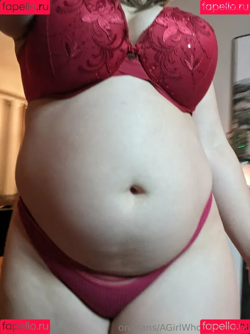 AGirlWhoLikesToEat / https: Onlyfans Photo Gallery 