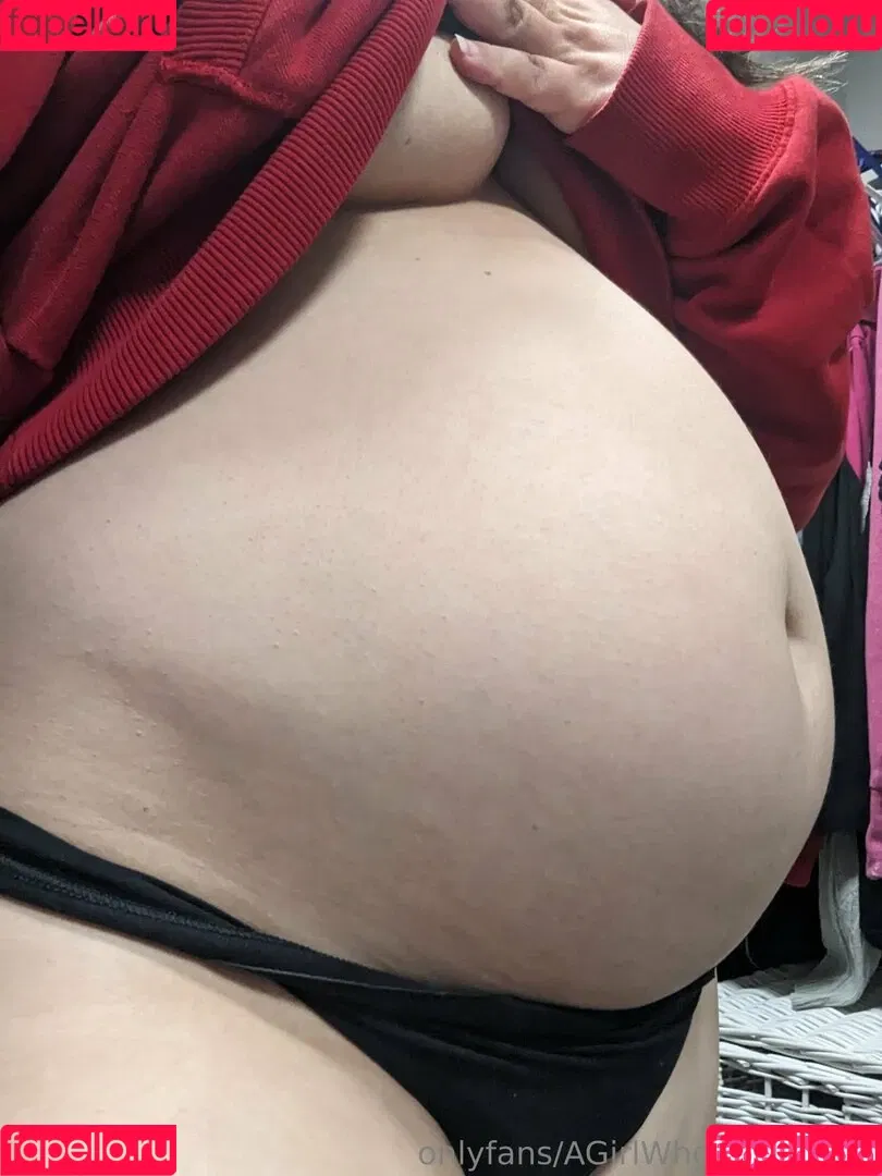 AGirlWhoLikesToEat / https: Onlyfans Photo Gallery 