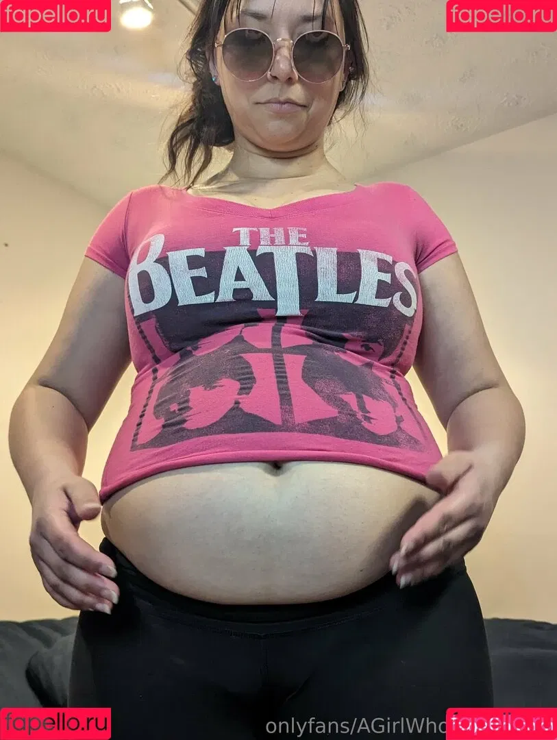 AGirlWhoLikesToEat / https: Onlyfans Photo Gallery 