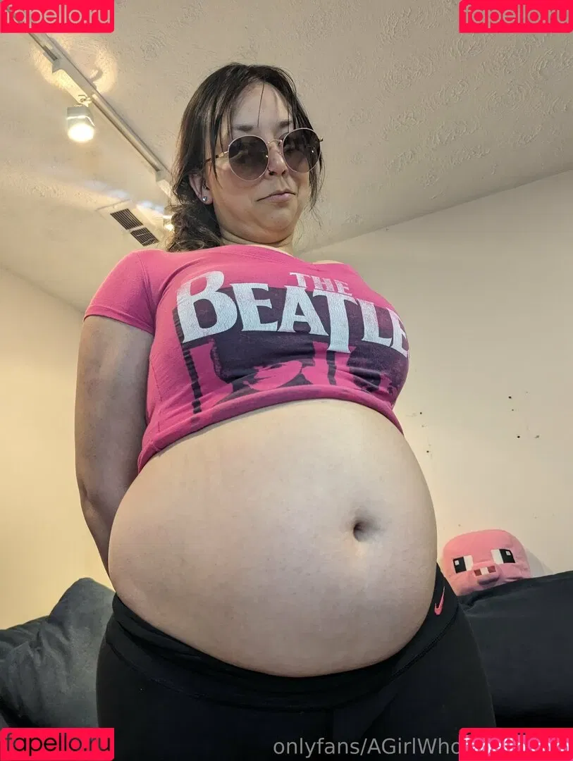 AGirlWhoLikesToEat / https: Onlyfans Photo Gallery 