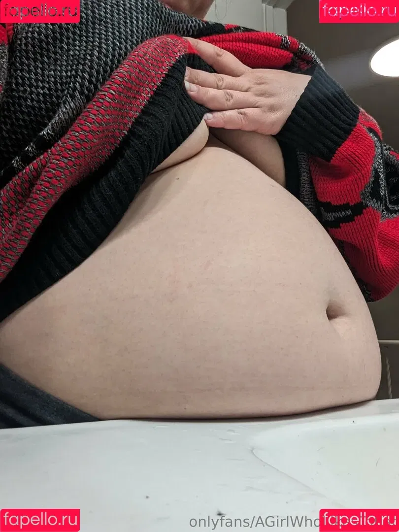 AGirlWhoLikesToEat / https: Onlyfans Photo Gallery 