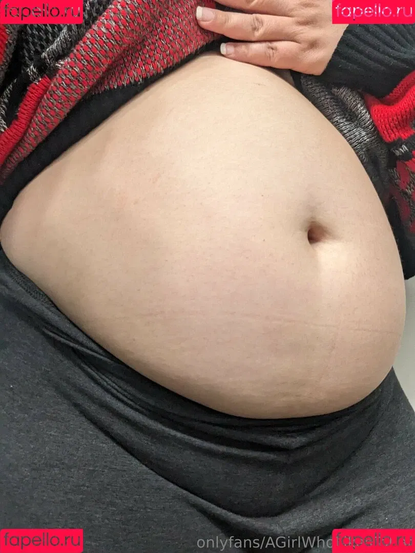 AGirlWhoLikesToEat / https: Onlyfans Photo Gallery 