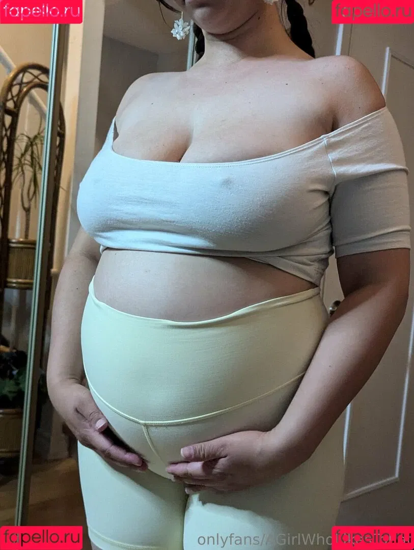 AGirlWhoLikesToEat / https: Onlyfans Photo Gallery 