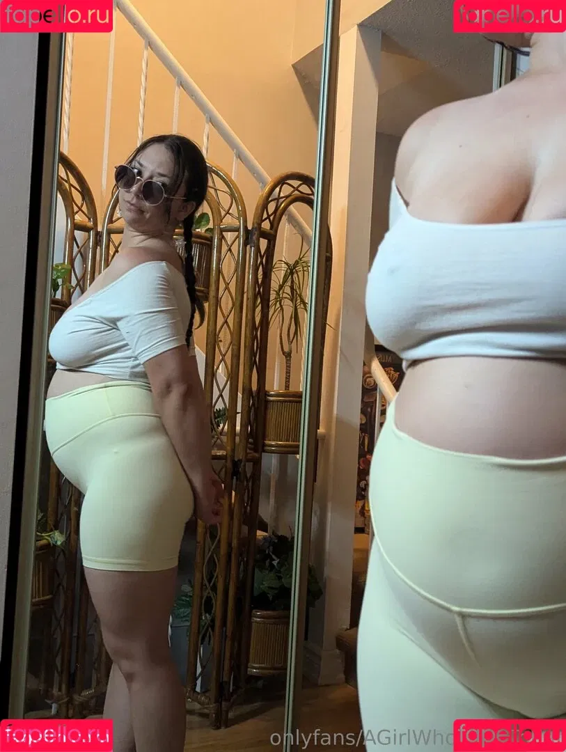 AGirlWhoLikesToEat / https: Onlyfans Photo Gallery 