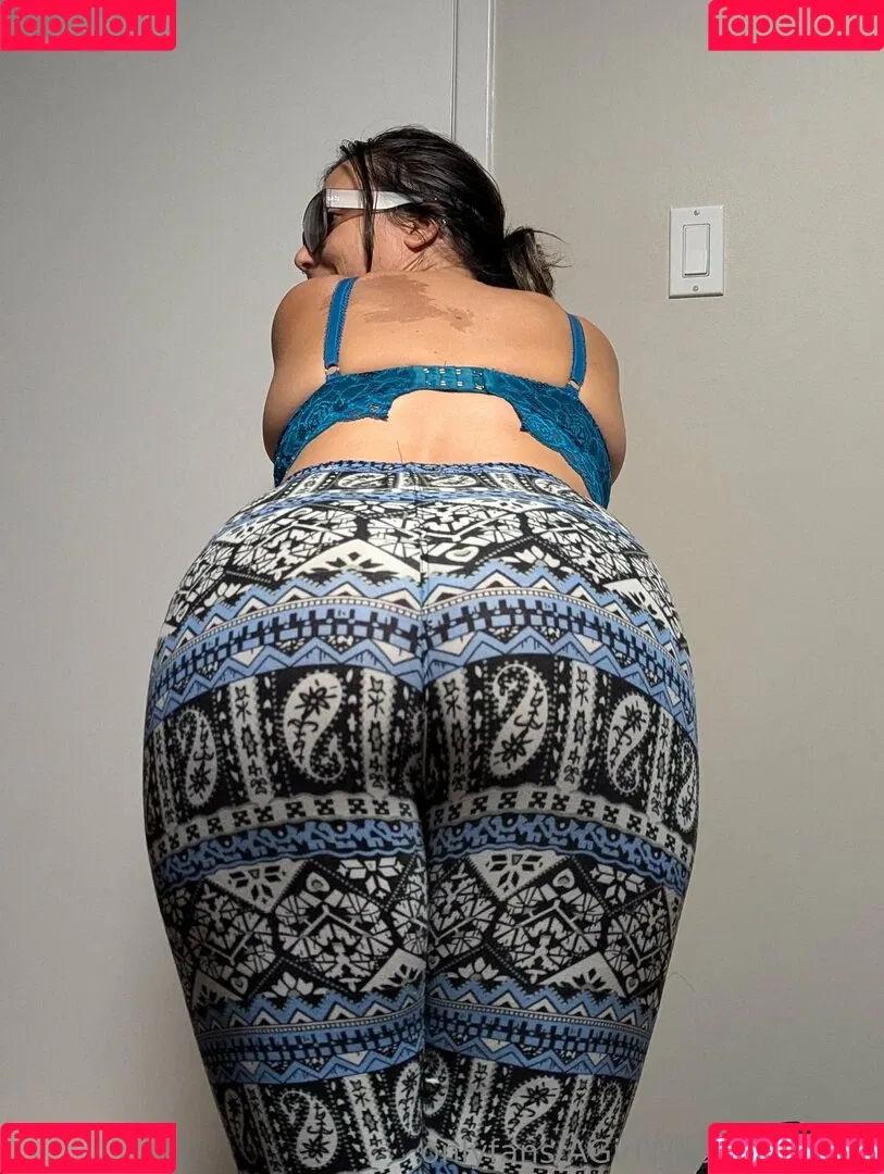 AGirlWhoLikesToEat / https: Onlyfans Photo Gallery 