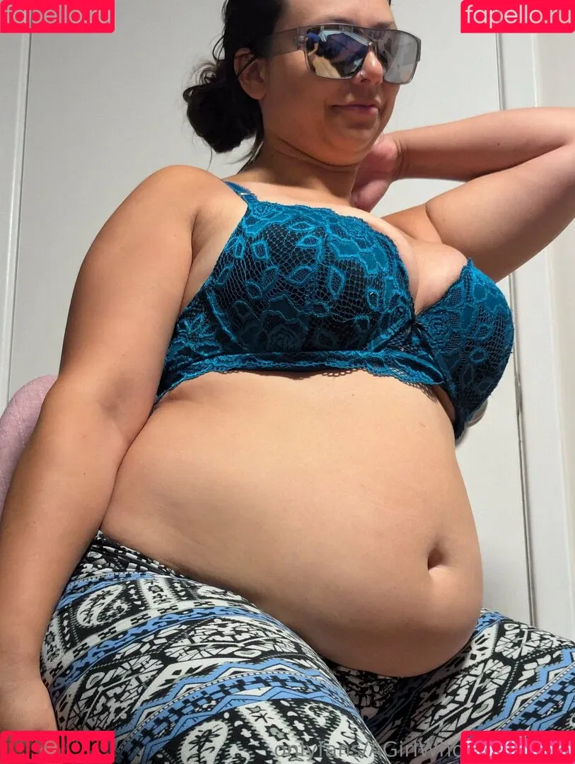 AGirlWhoLikesToEat / https: Onlyfans Photo Gallery 