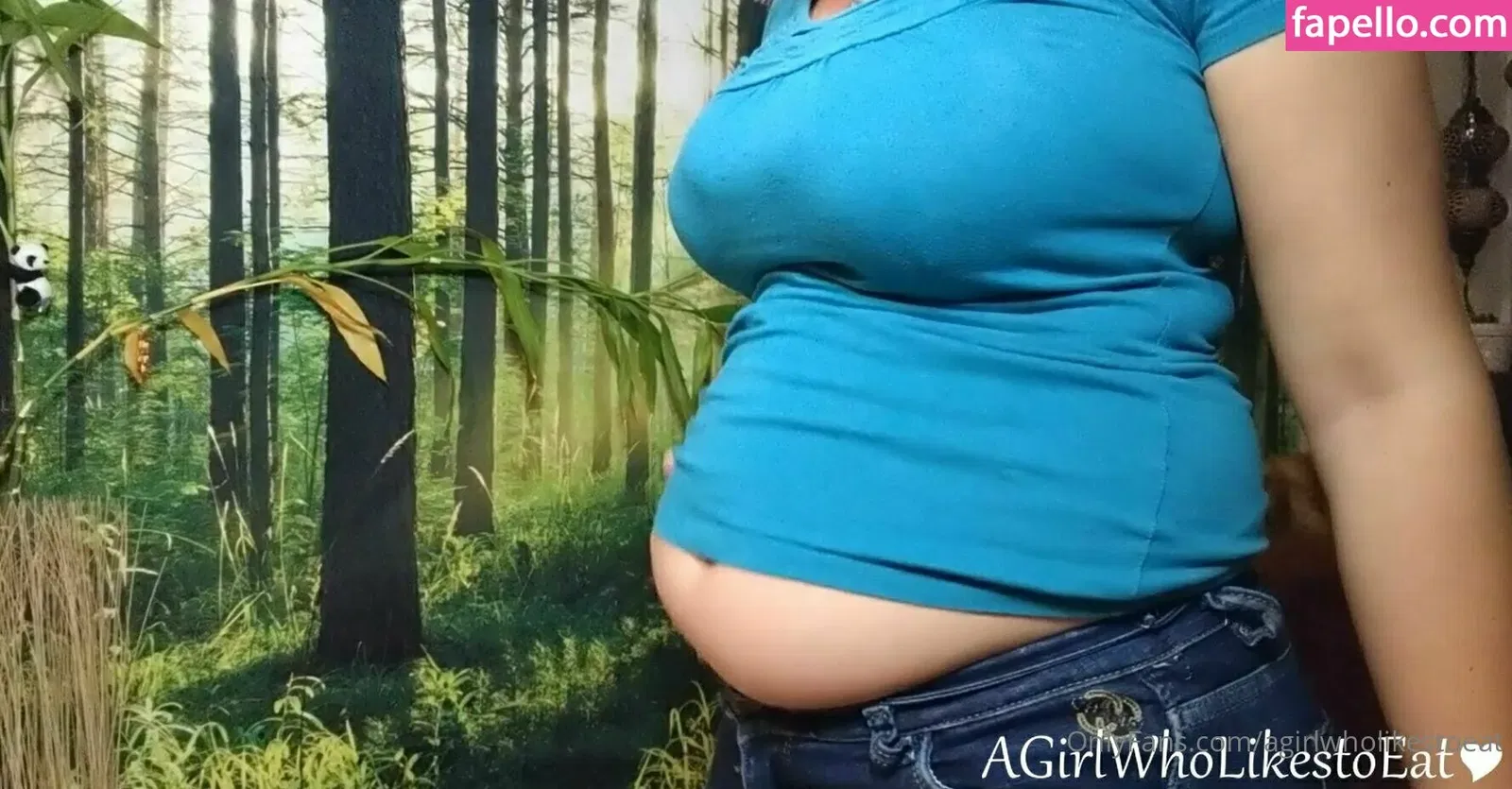 AGirlWhoLikesToEat / https: Onlyfans Photo Gallery 