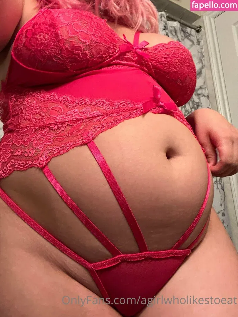 AGirlWhoLikesToEat / https: Onlyfans Photo Gallery 