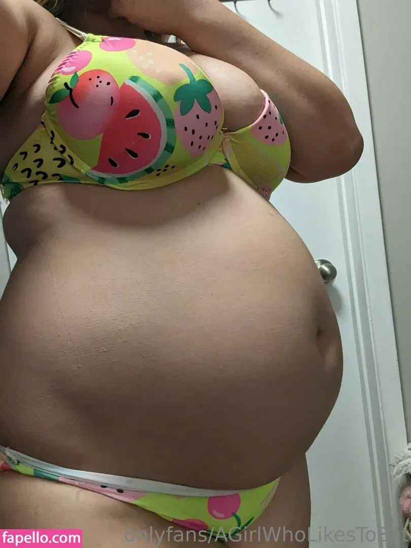 AGirlWhoLikesToEat / https: Onlyfans Photo Gallery 