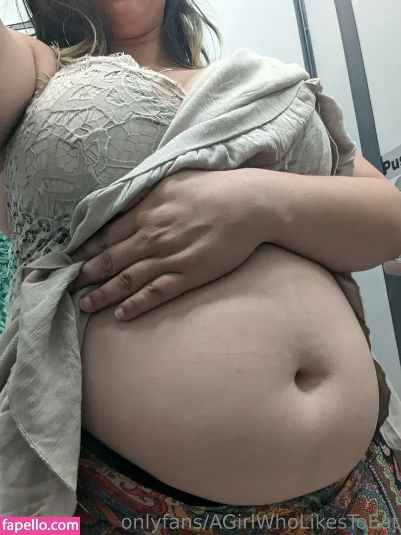 AGirlWhoLikesToEat / https: Onlyfans Photo Gallery 