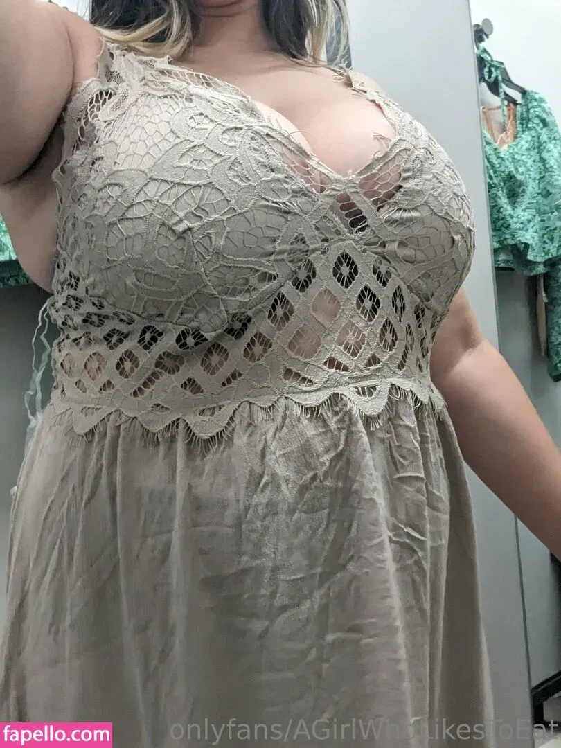 AGirlWhoLikesToEat / https: Onlyfans Photo Gallery 