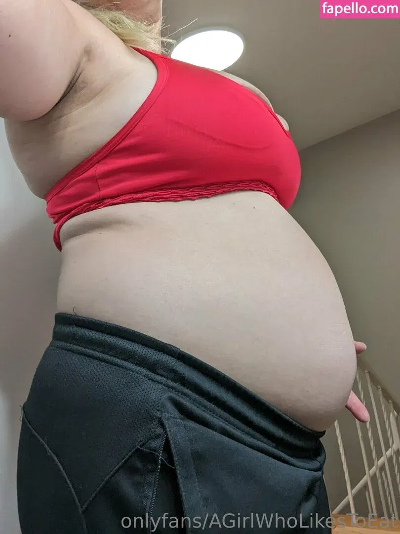 AGirlWhoLikesToEat / https: Onlyfans Photo Gallery 