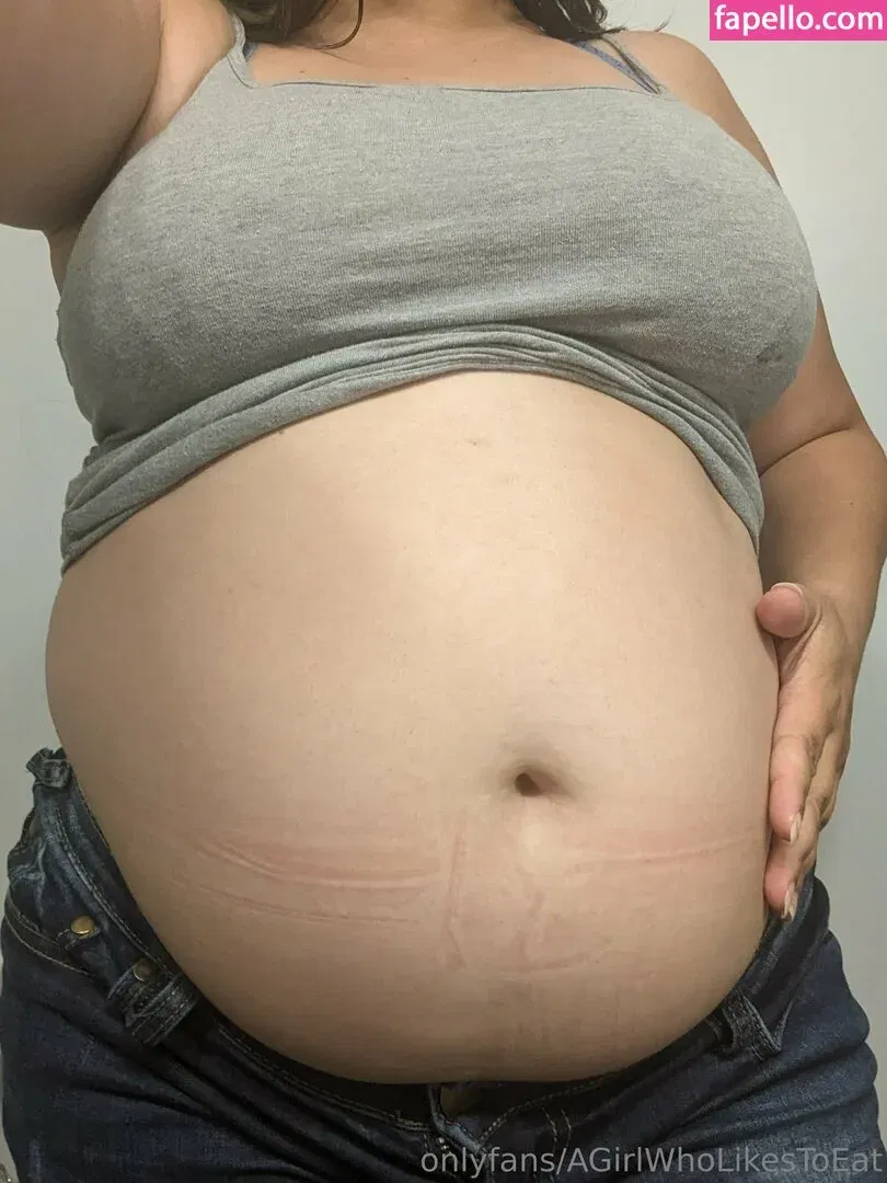 AGirlWhoLikesToEat / https: Onlyfans Photo Gallery 