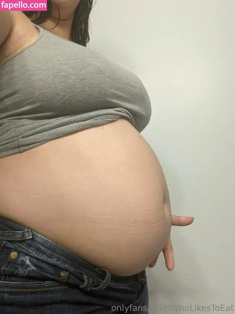 AGirlWhoLikesToEat / https: Onlyfans Photo Gallery 