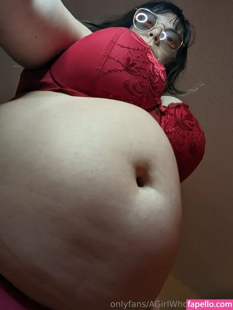 AGirlWhoLikesToEat / https: Onlyfans Photo Gallery 