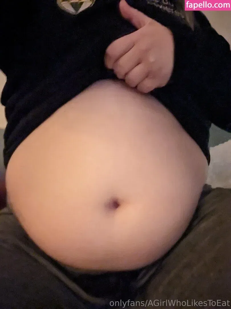 AGirlWhoLikesToEat / https: Onlyfans Photo Gallery 