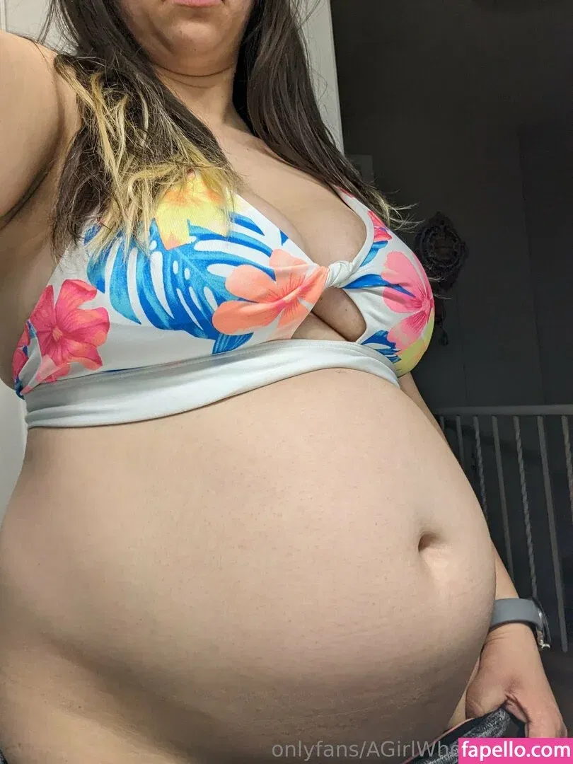 AGirlWhoLikesToEat / https: Onlyfans Photo Gallery 