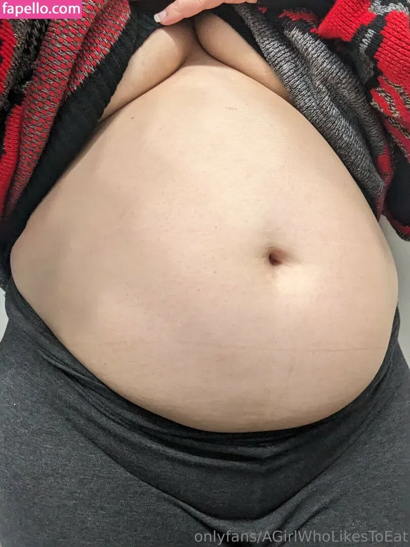 AGirlWhoLikesToEat / https: Onlyfans Photo Gallery 